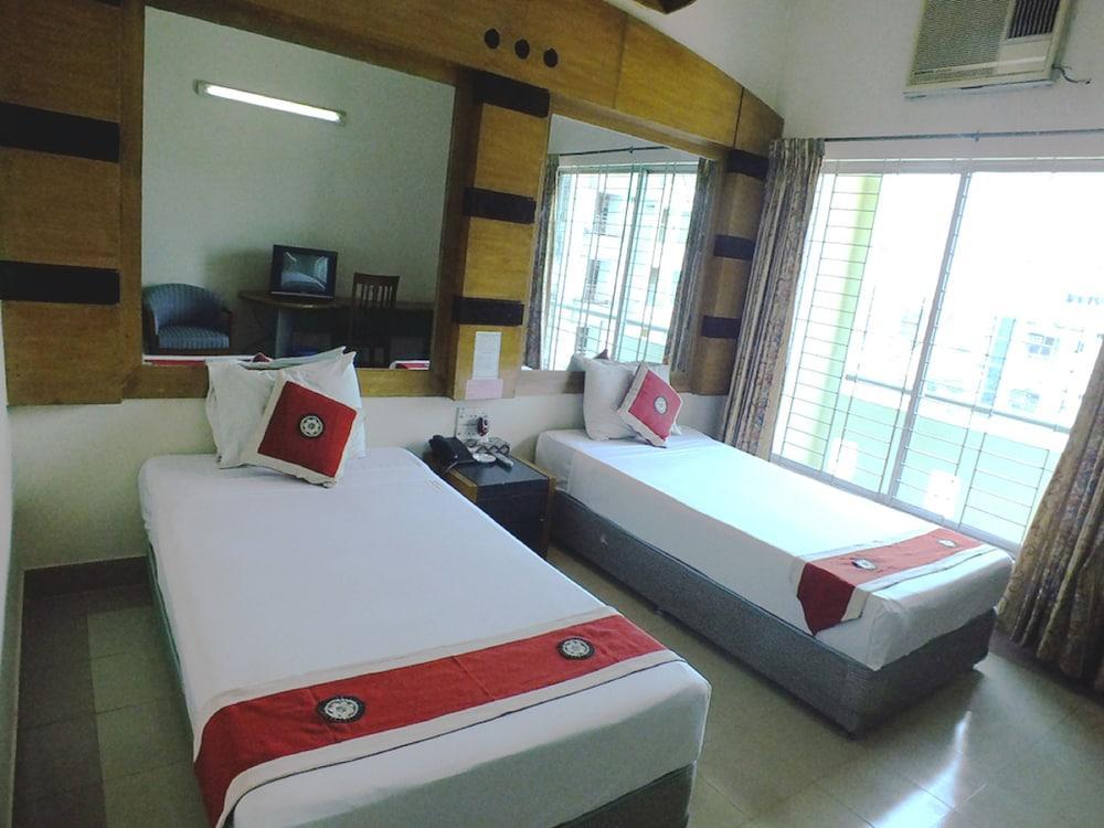 Uni Resort Cox's Bazar Exterior foto
